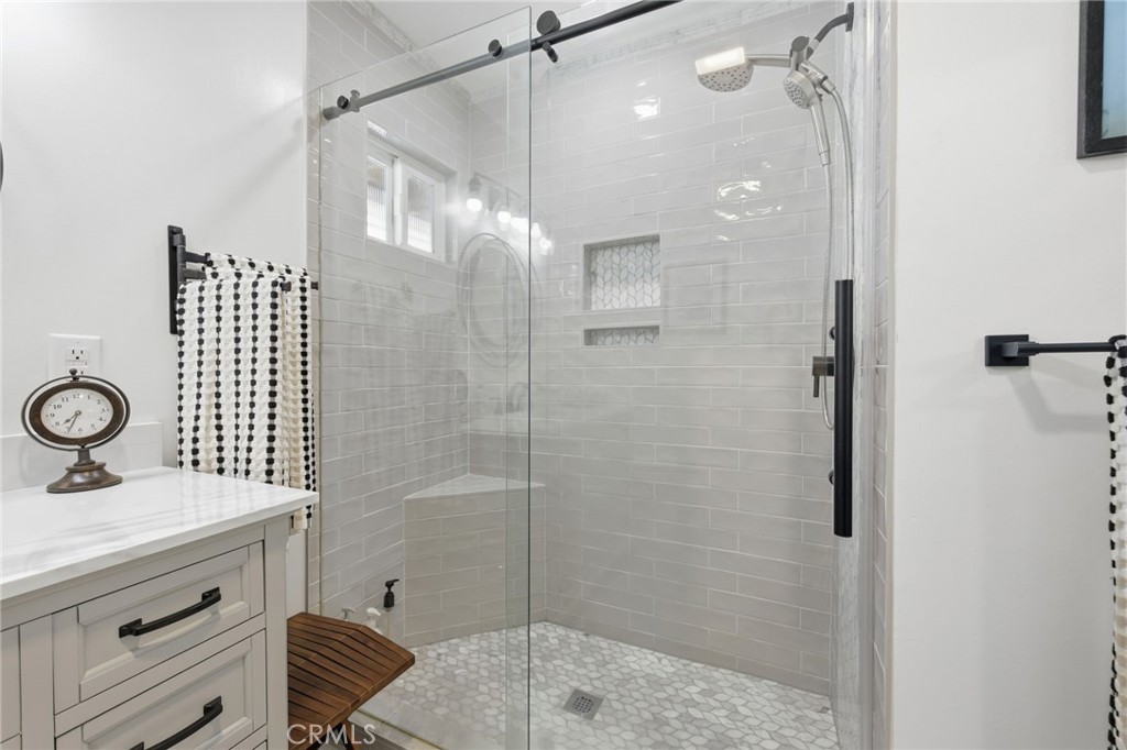 197 Ca-173 Property Photo 36