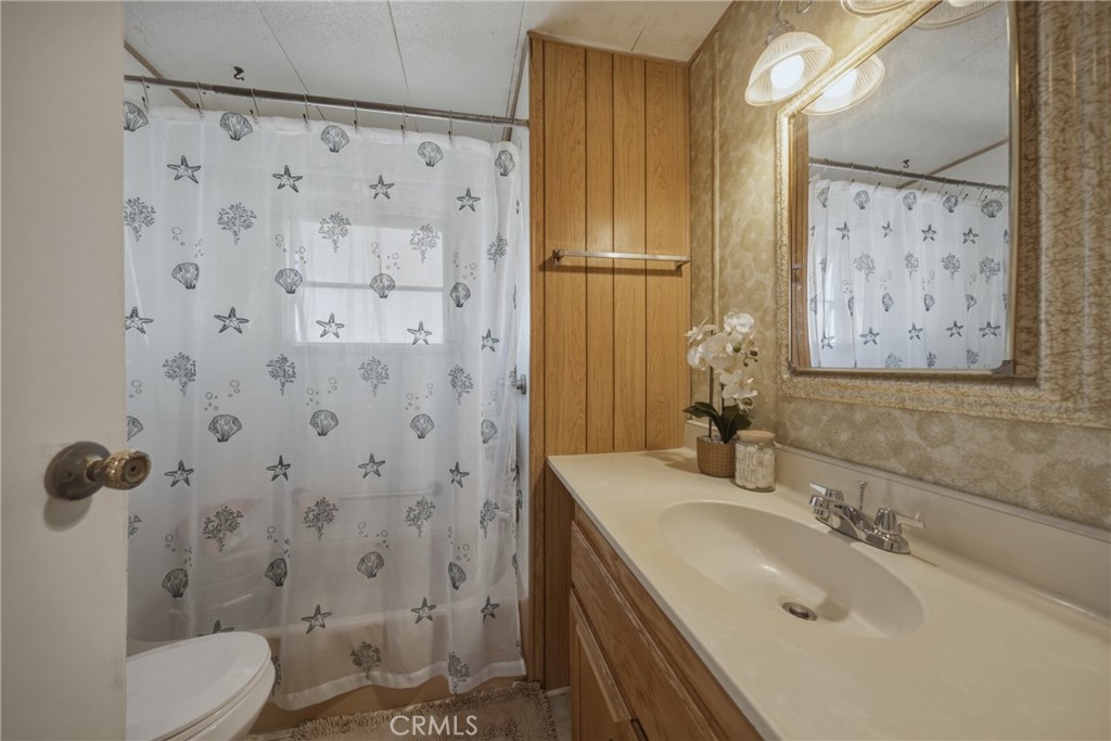 12177 3rd 14 Property Photo 5