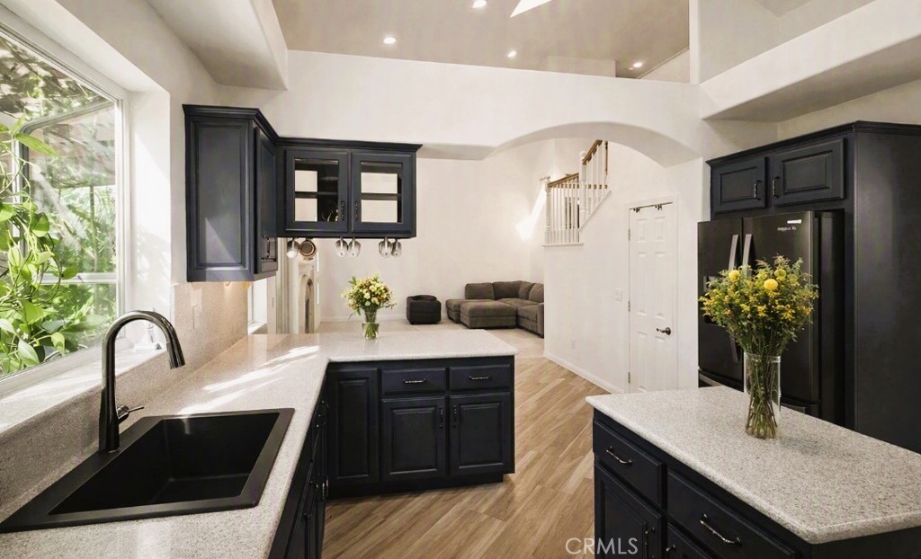 1348 Magnolia Property Photo 8