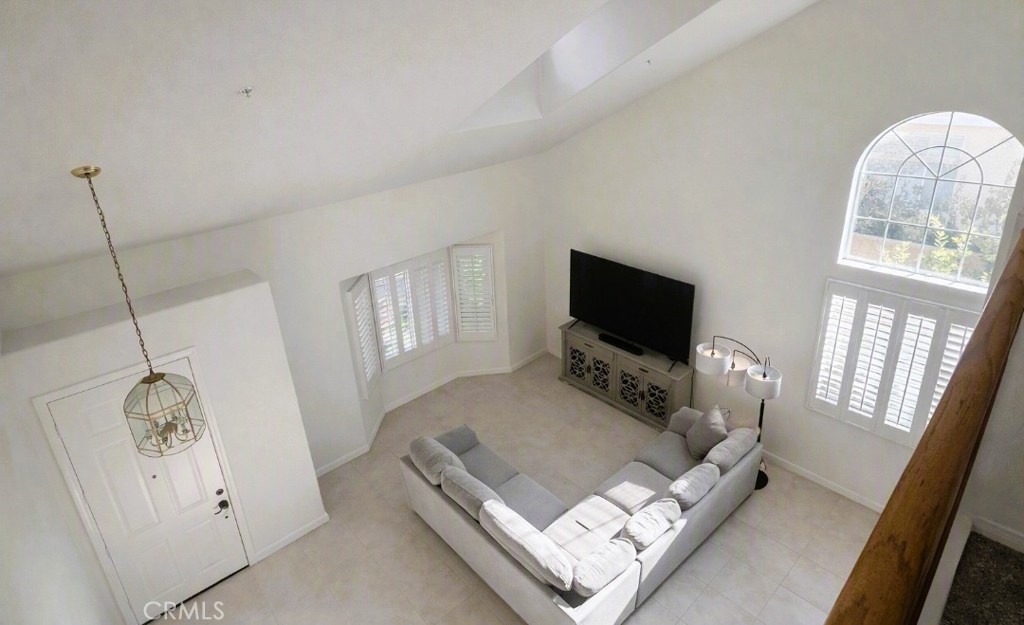 1348 Magnolia Property Photo 12