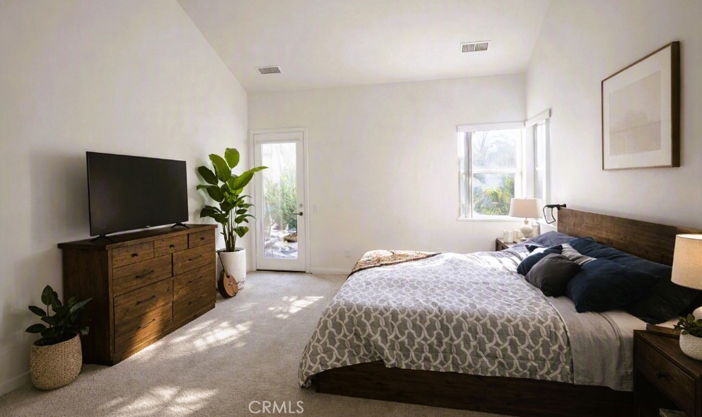 1348 Magnolia Property Photo 15