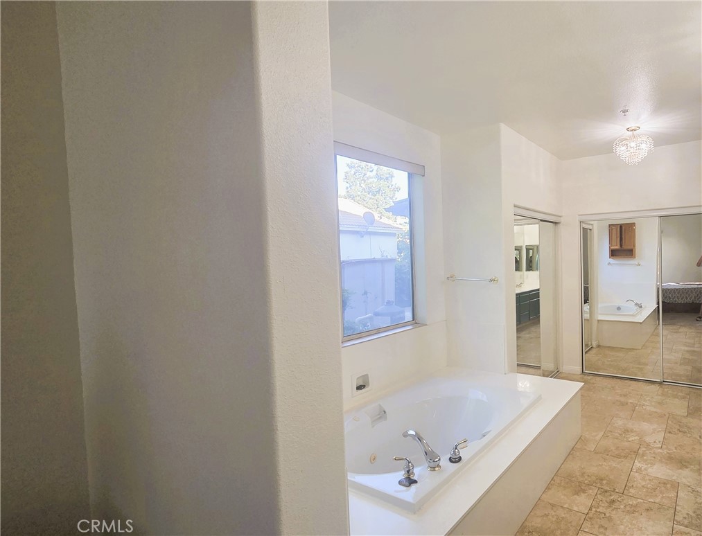 1348 Magnolia Property Photo 19