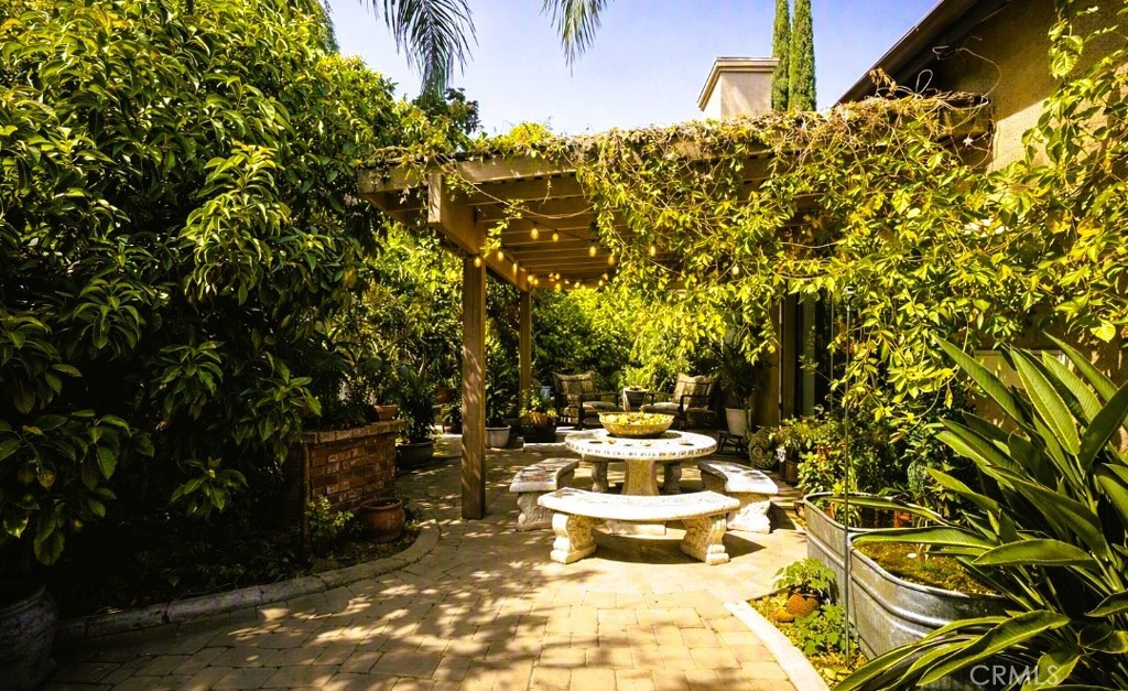 1348 Magnolia Property Photo 31