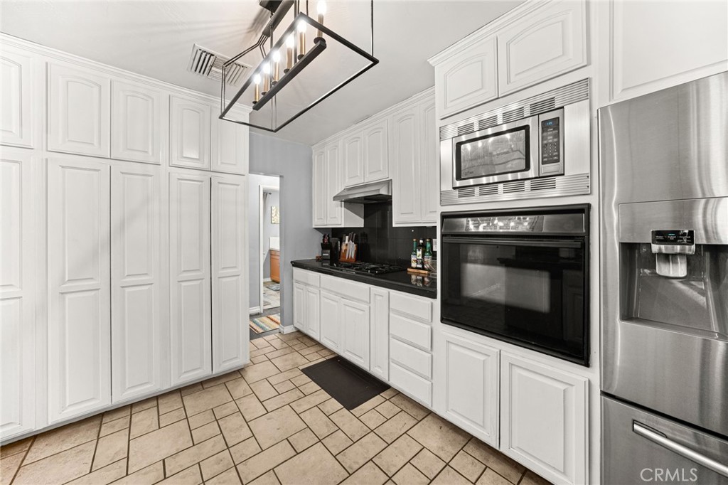 3228 Sepulveda Property Photo 11