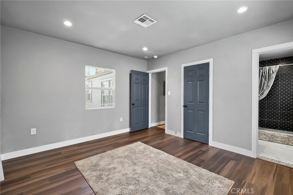 3323 N Mayfield Ave Property Photo 14