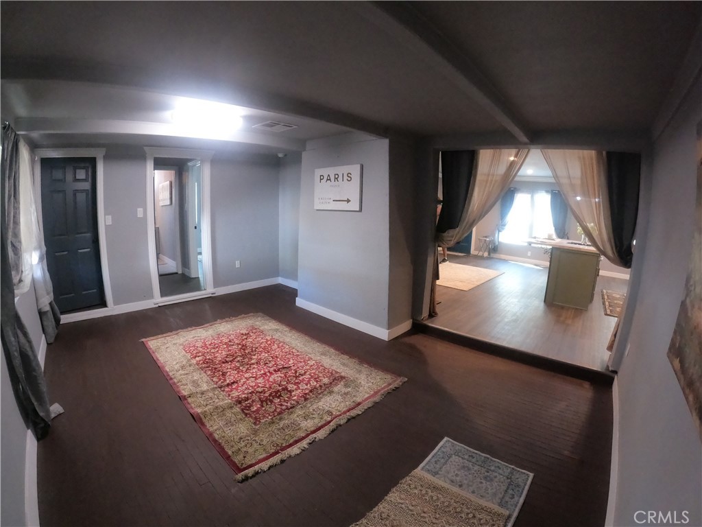 3323 N Mayfield Ave Property Photo 15