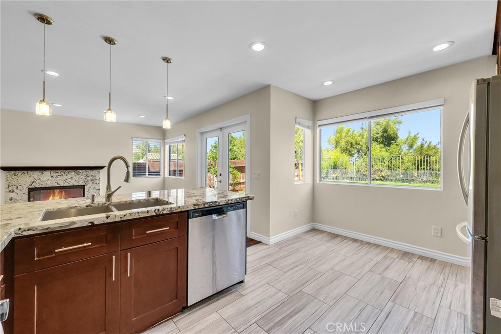 661 La Cumbre Property Photo 10