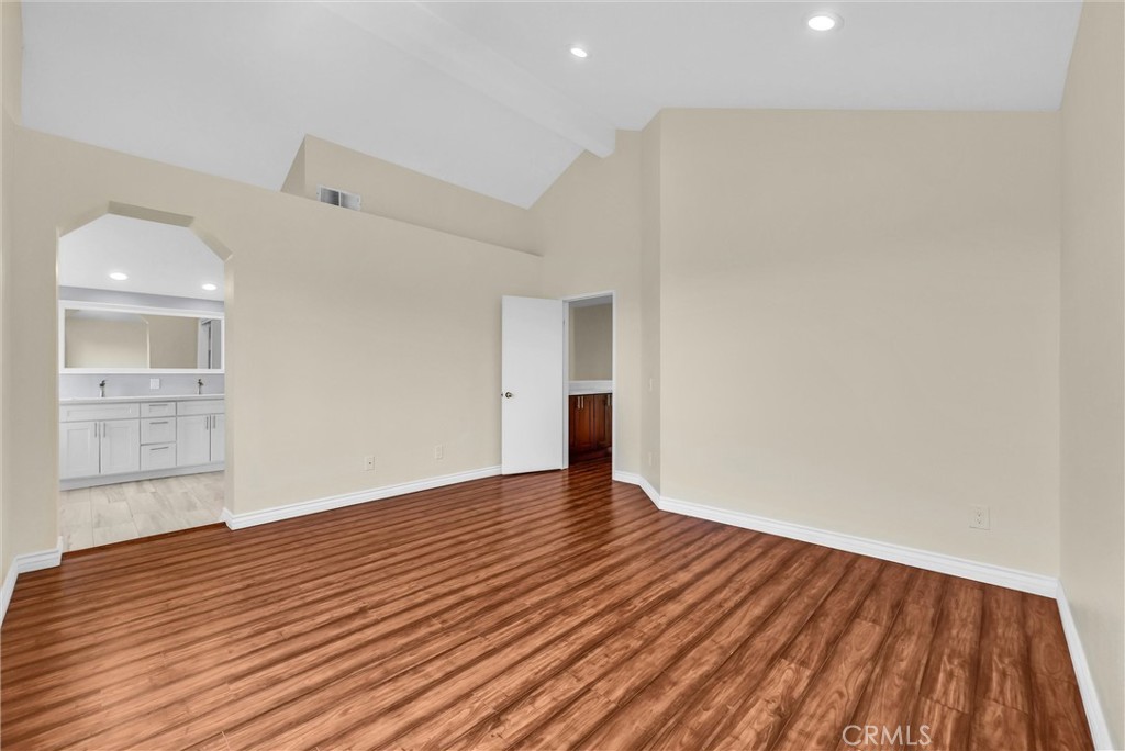661 La Cumbre Property Photo 17