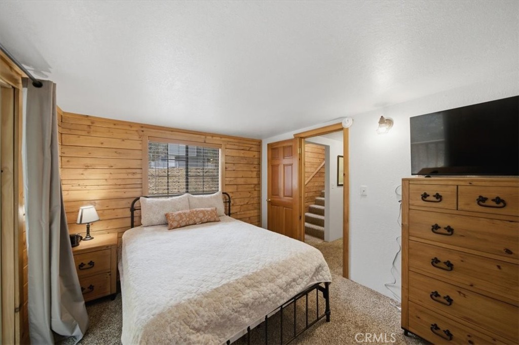849 Highland Property Photo 16
