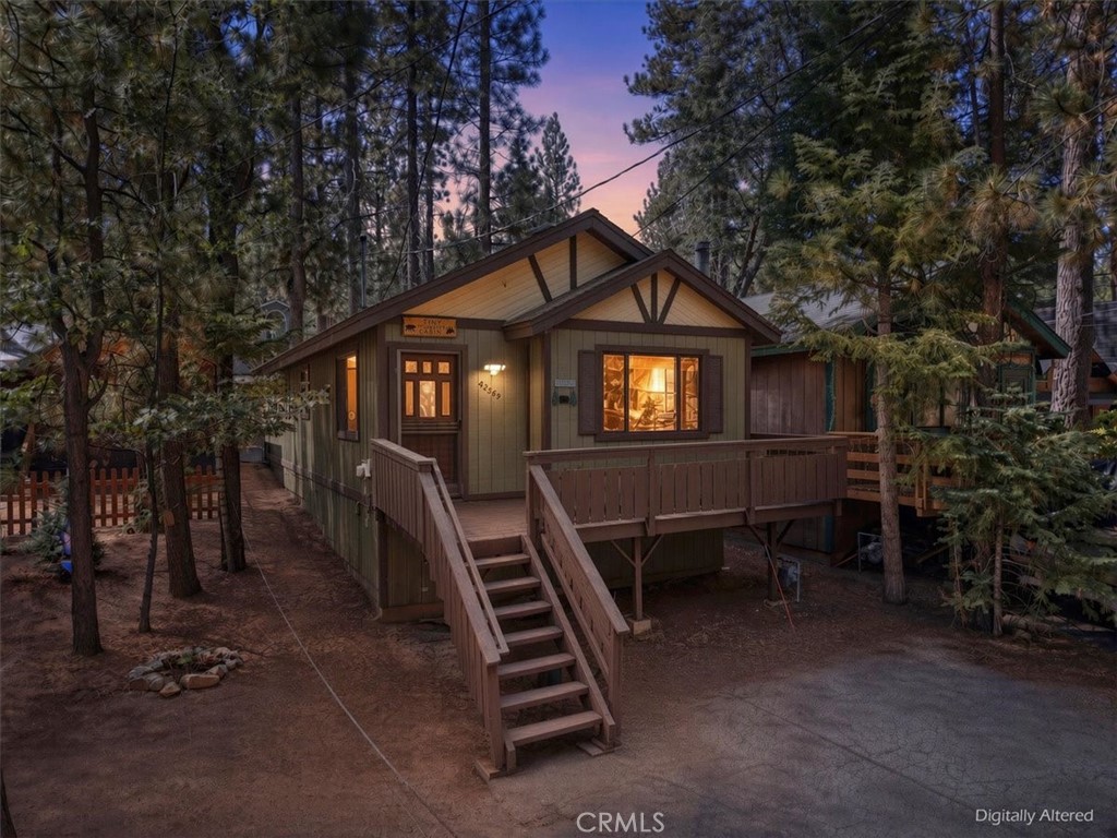 42587 Cedar Property Photo 1