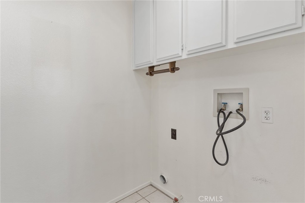 5439 Trevino Way Property Photo 16