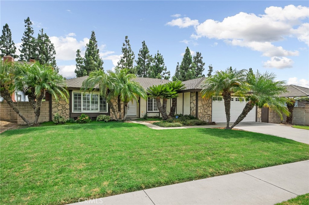 302 Sarah Avenue Property Photo 4