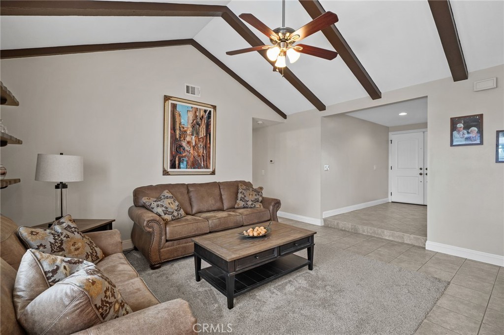 302 Sarah Avenue Property Photo 14