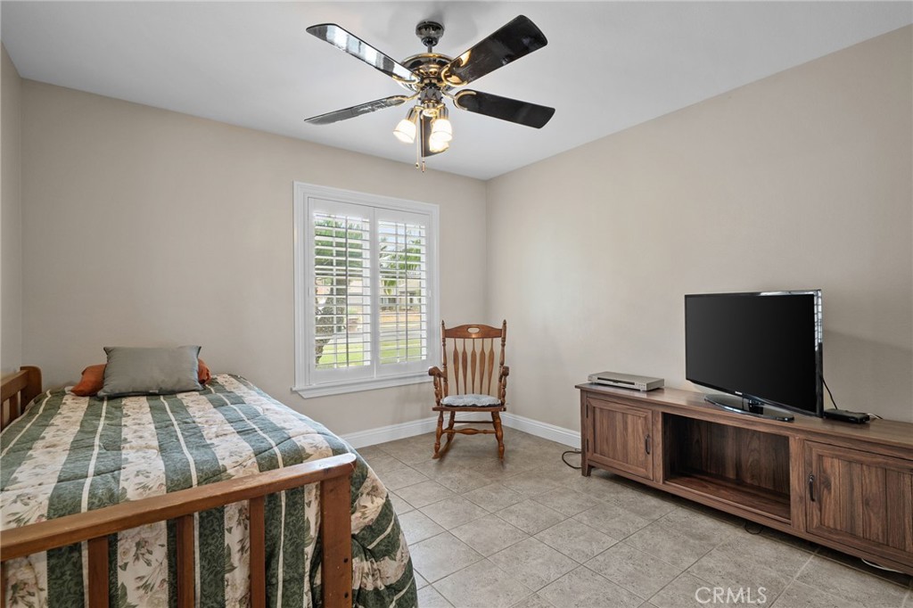 302 Sarah Avenue Property Photo 25