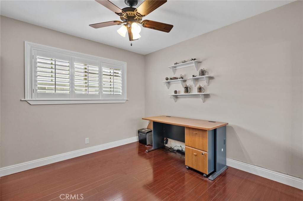 302 Sarah Avenue Property Photo 27