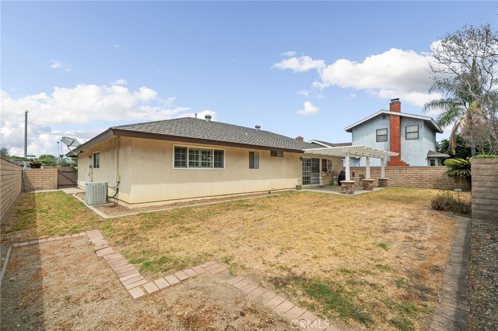302 Sarah Avenue Property Photo 33