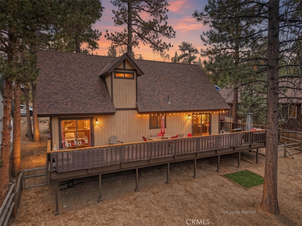 376 Crystal Lake Property Photo 5