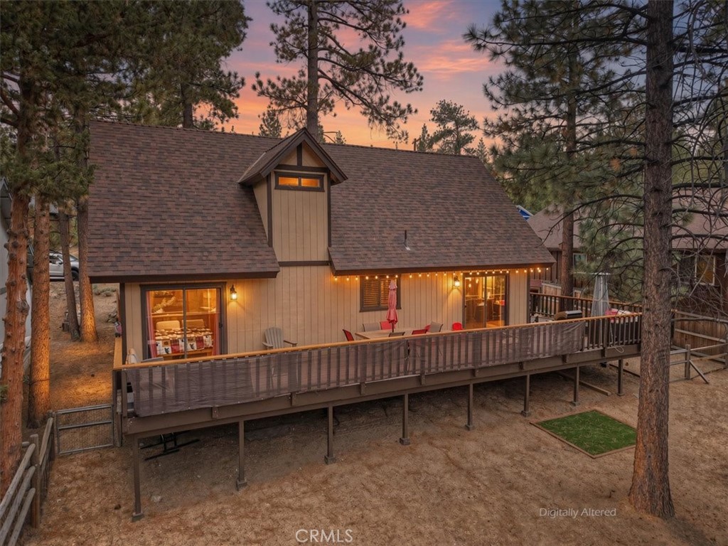 376 Crystal Lake Property Photo 5