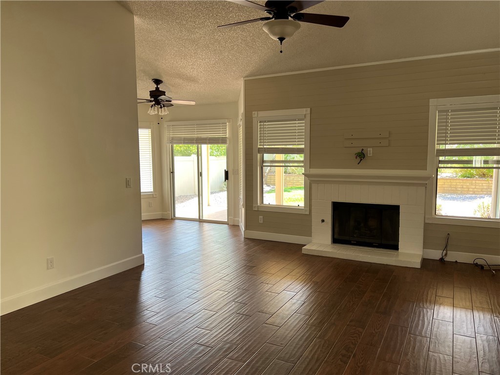1209 Bel Air Court Property Photo 2