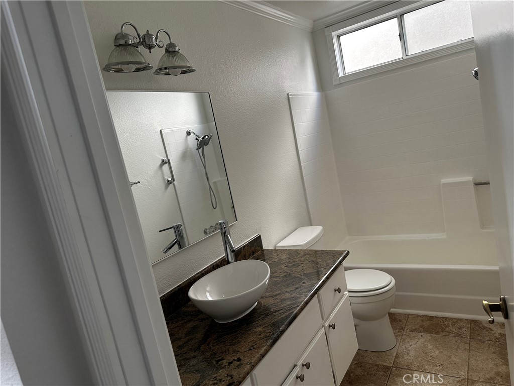 1209 Bel Air Court Property Photo 11