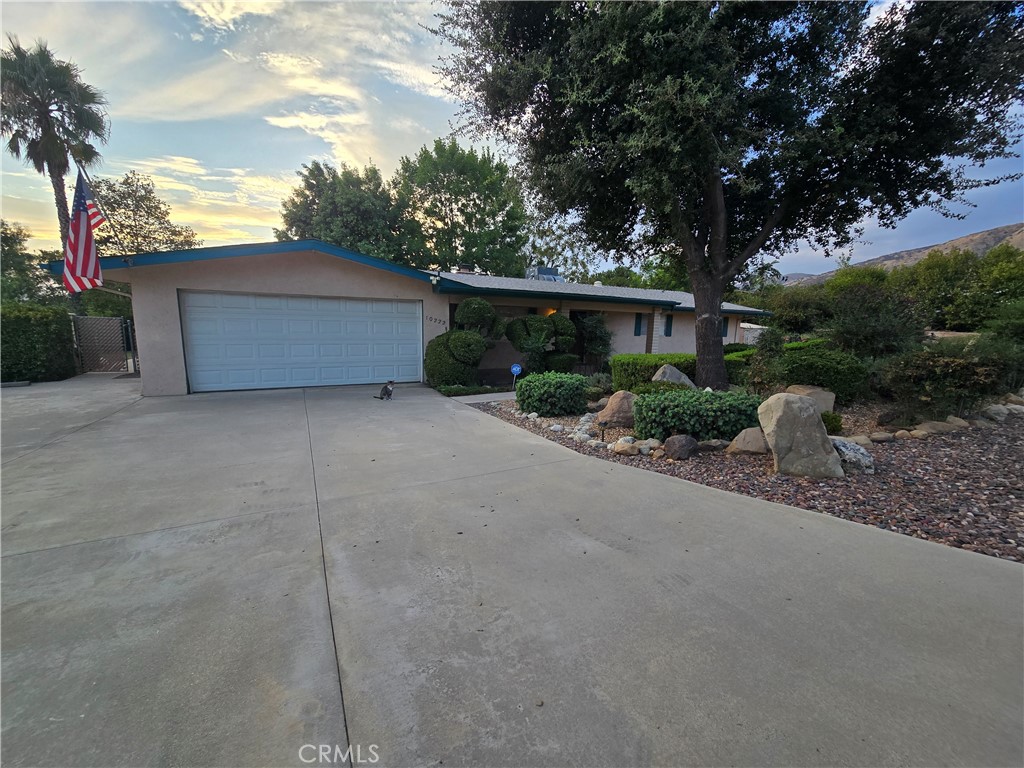 10222 Cherry Croft Dr. Property Photo 1