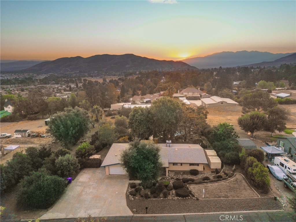 10222 Cherry Croft Dr. Property Photo 1