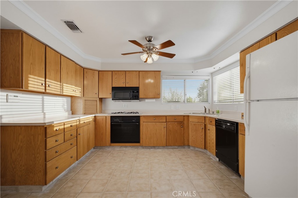 10222 Cherry Croft Dr. Property Photo 9