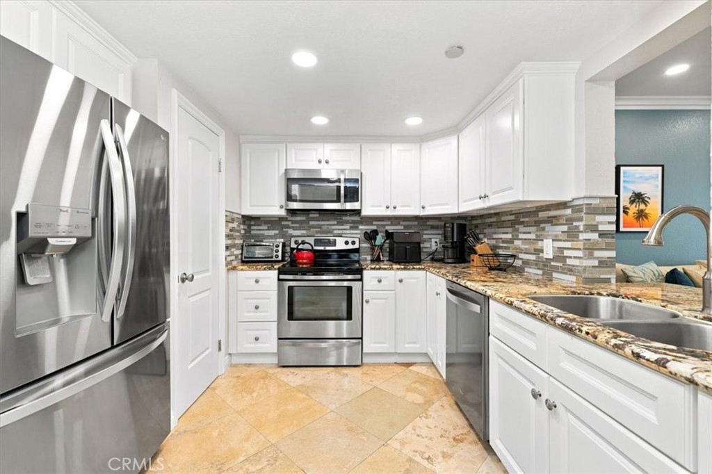 22570 Bass Place 1 Property Photo 16