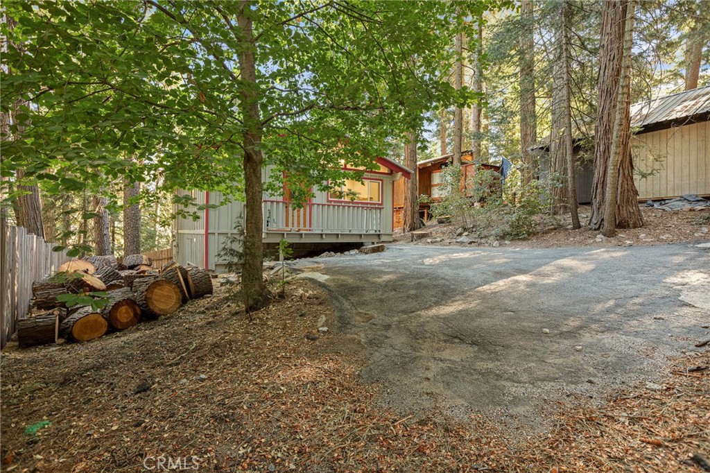 1048 Mercury Property Photo 20