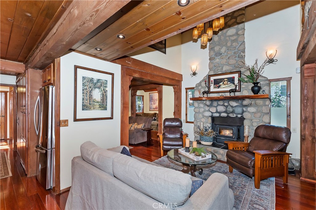 23280 Brookside Road Property Photo 6