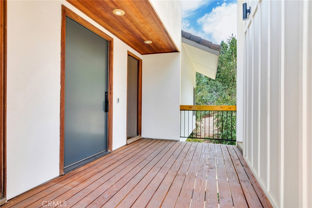 39155 Harris Property Photo 11
