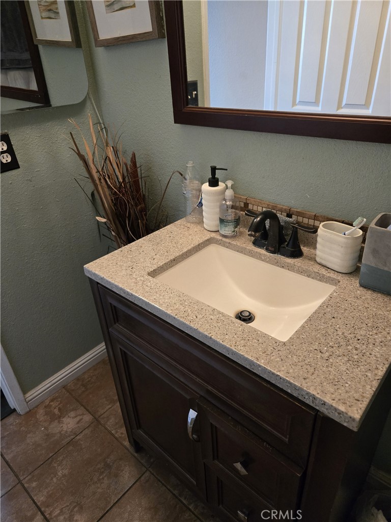 16377 Lakeshore Drive #5c Property Photo 9