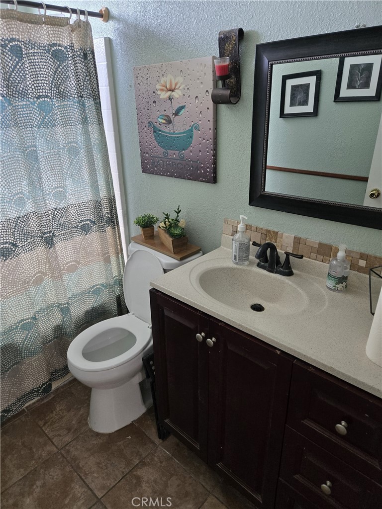16377 Lakeshore Drive #5c Property Photo 13