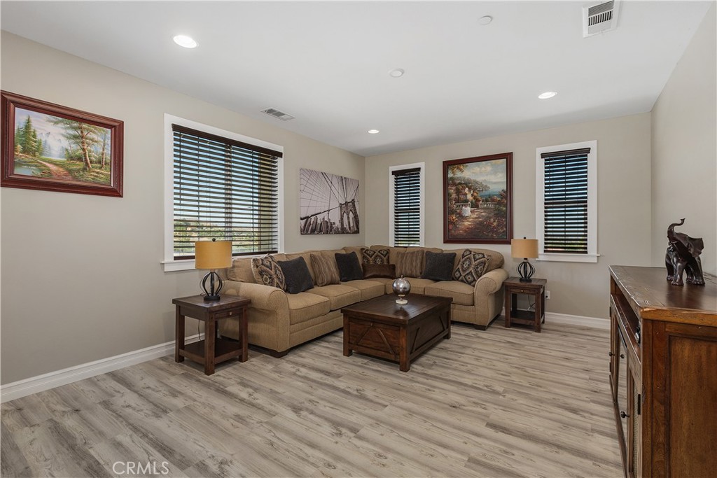 18044 Olivenhain Property Photo 14