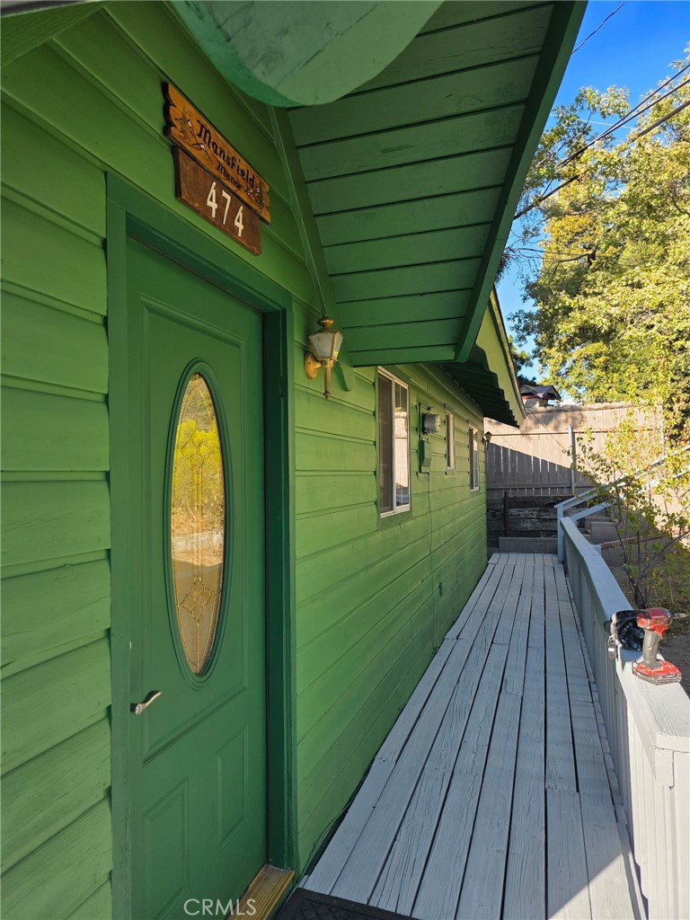 474 Delle Property Photo 2