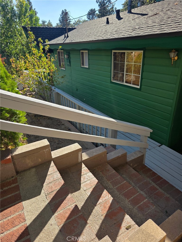 474 Delle Property Photo 3