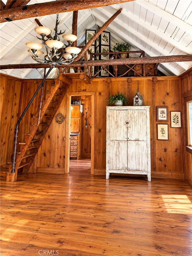 27877 Holly Property Photo 7