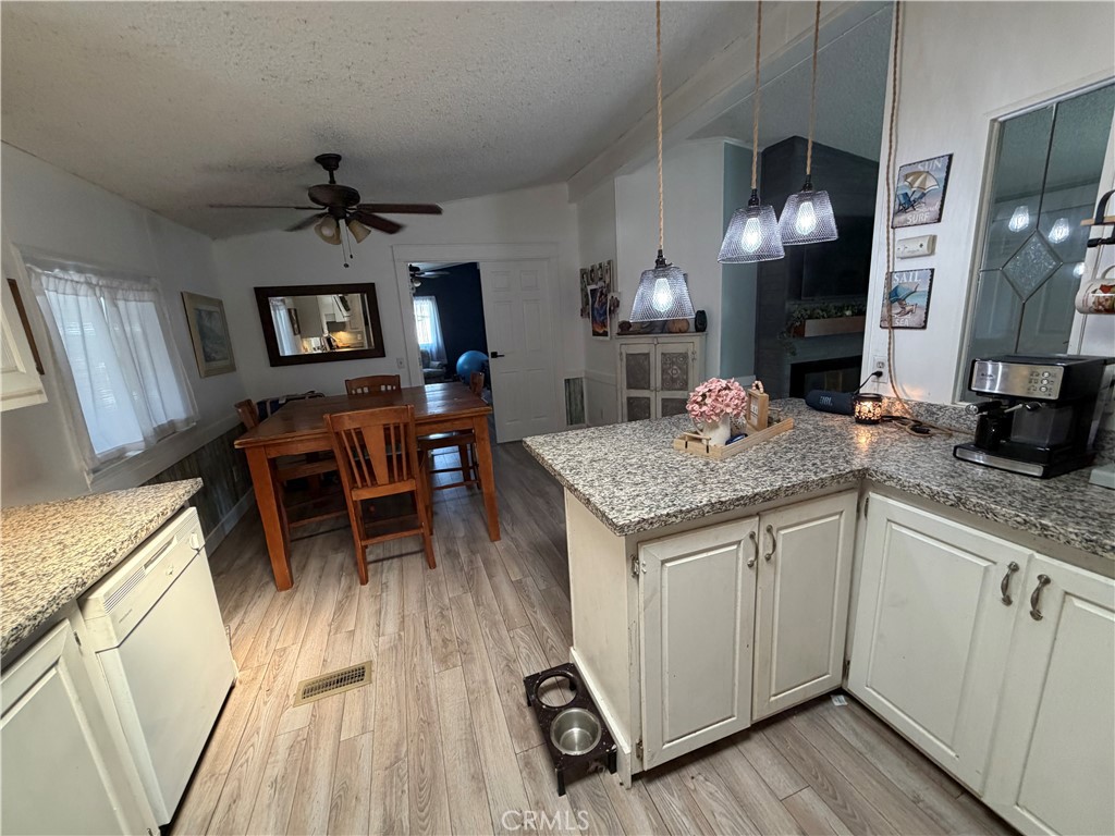 1721 E Colton Avenue 113 Property Photo 10