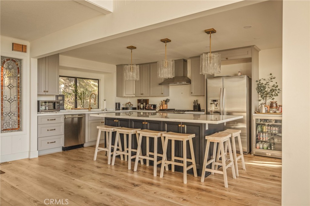 201 Grizzly Property Photo 9