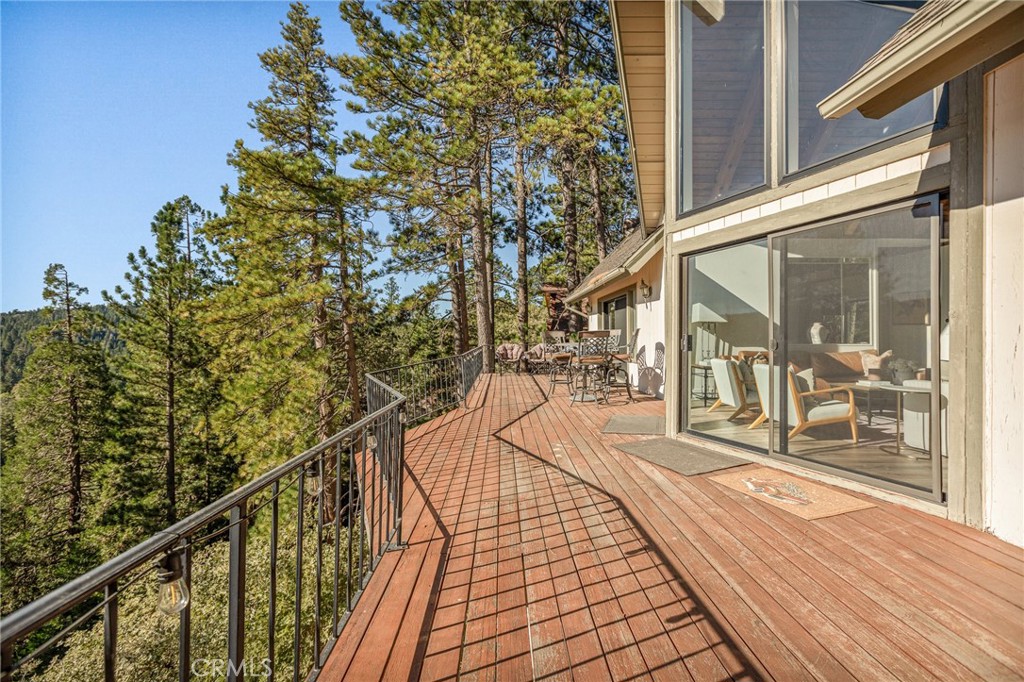 201 Grizzly Property Photo 44