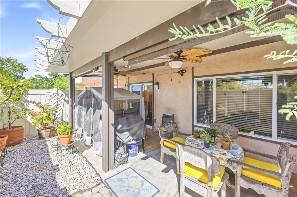 2173 Aspenwood Court Property Photo 4