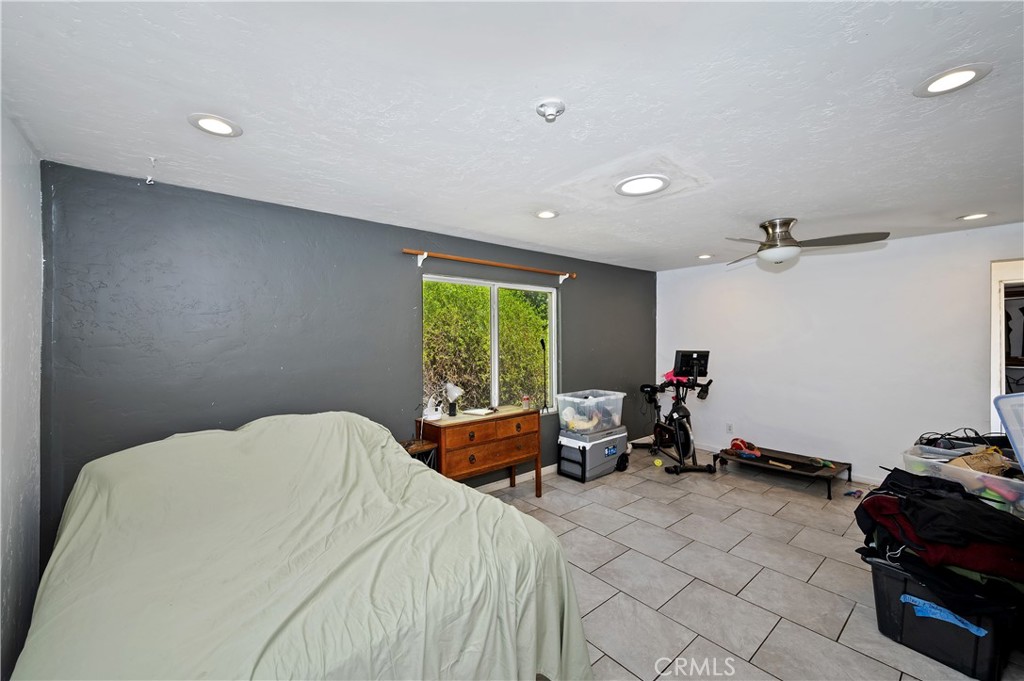 1320 Beaumont Avenue Property Photo 30