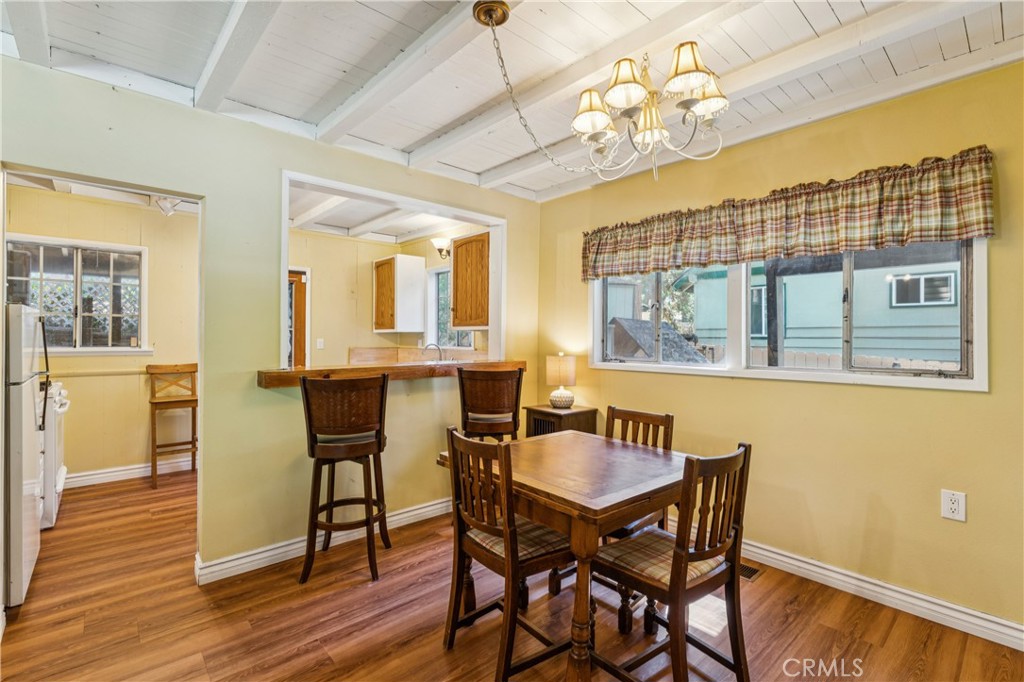 31655 Valley View Property Photo 5