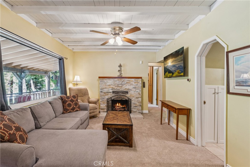 31655 Valley View Property Photo 8
