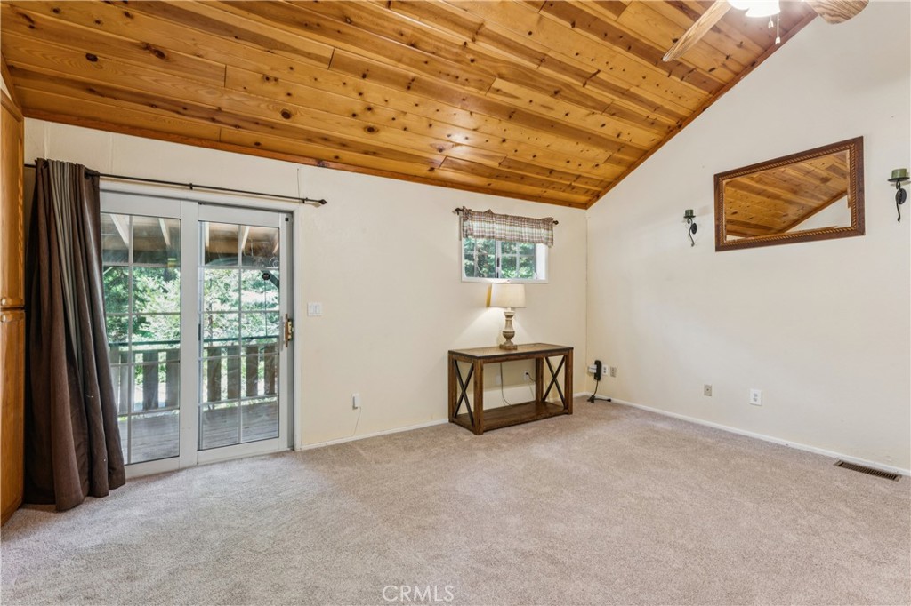 31655 Valley View Property Photo 12