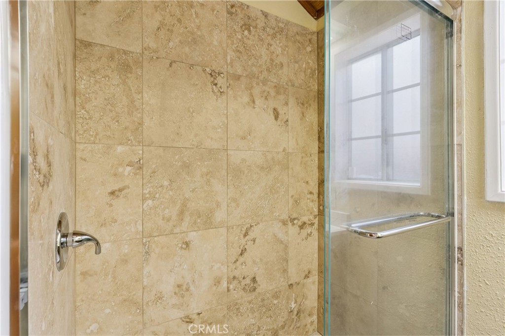 31655 Valley View Property Photo 15