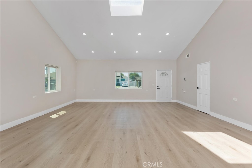 7245 Del Rosa Avenue Property Photo 6