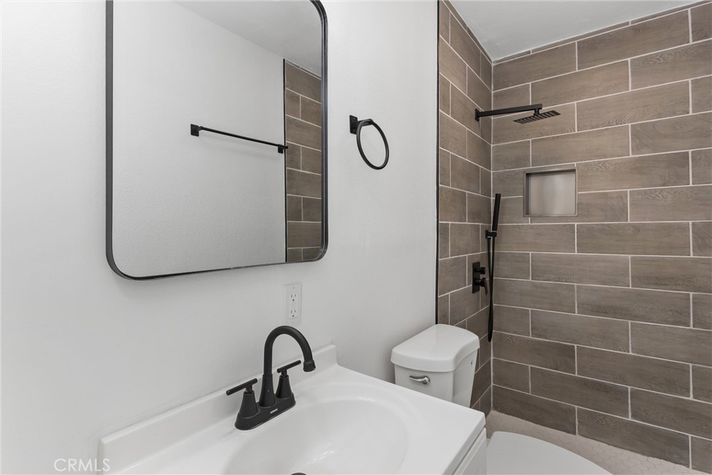 7245 Del Rosa Avenue Property Photo 13