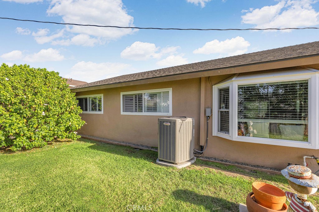 1144 El Camino Dr Property Photo 39