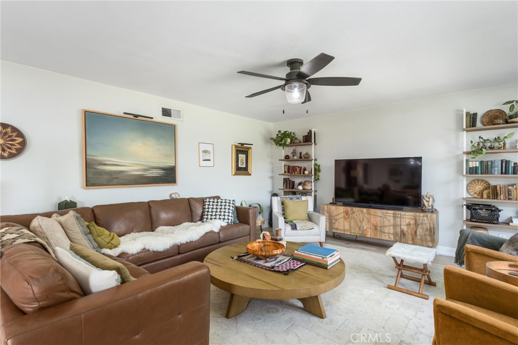 1459 Northview Property Photo 7